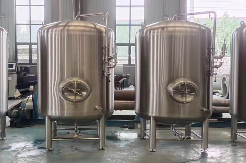 Single Layer Beer Storage Tank in Micro Brewery